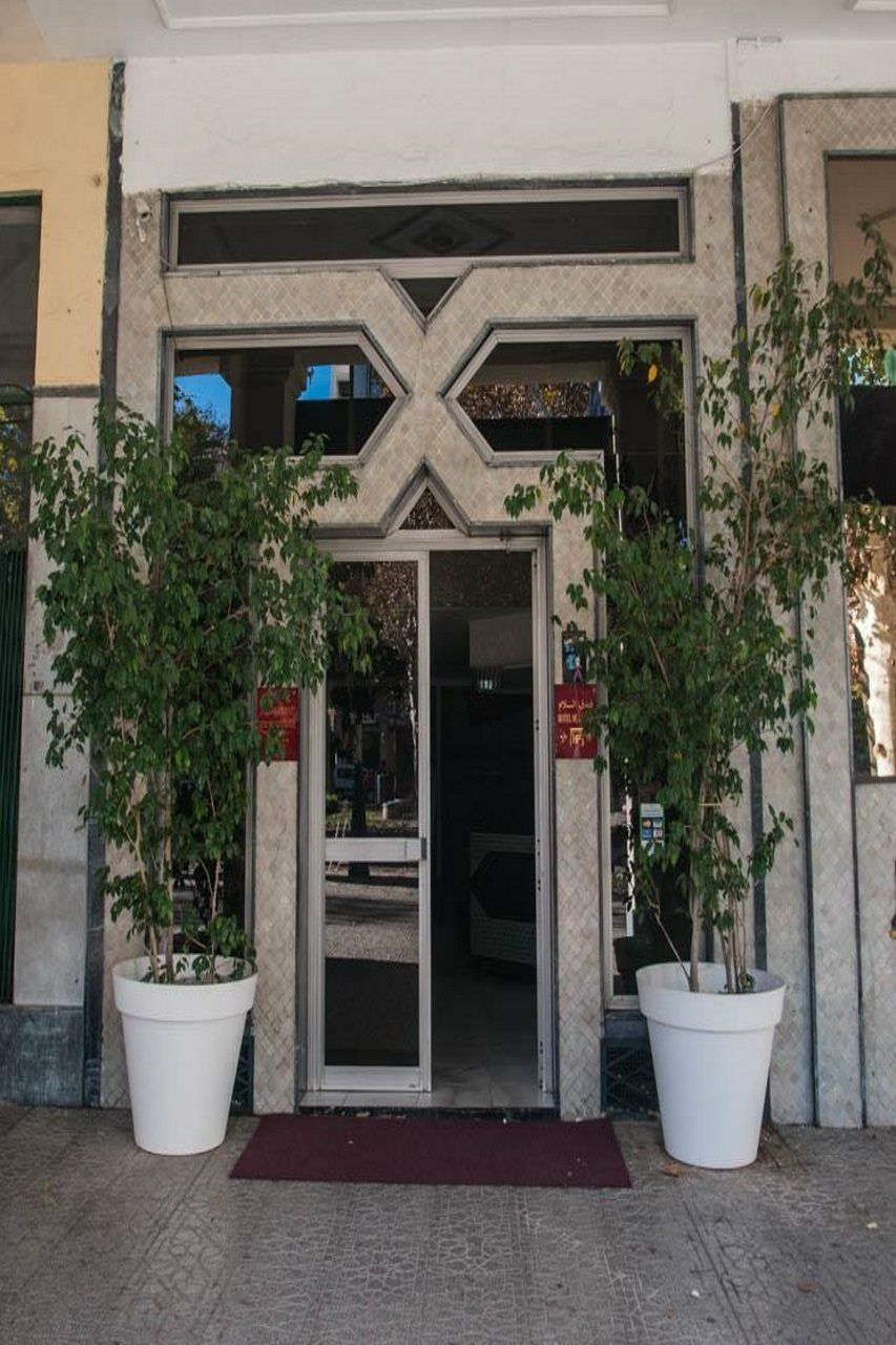 Hotel De La Paix Фес Экстерьер фото
